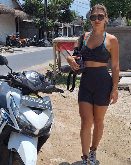 rent a Vario motorcycle in Nusa Penida