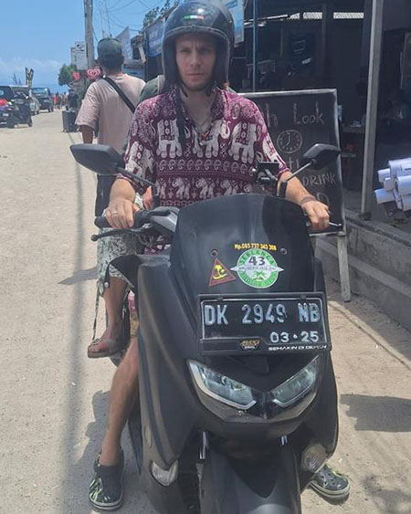 rent a Nmax motorcycle in Nusa Penida